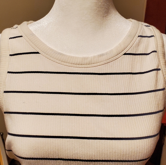 Stripped Tank top - Picture 3 of 4